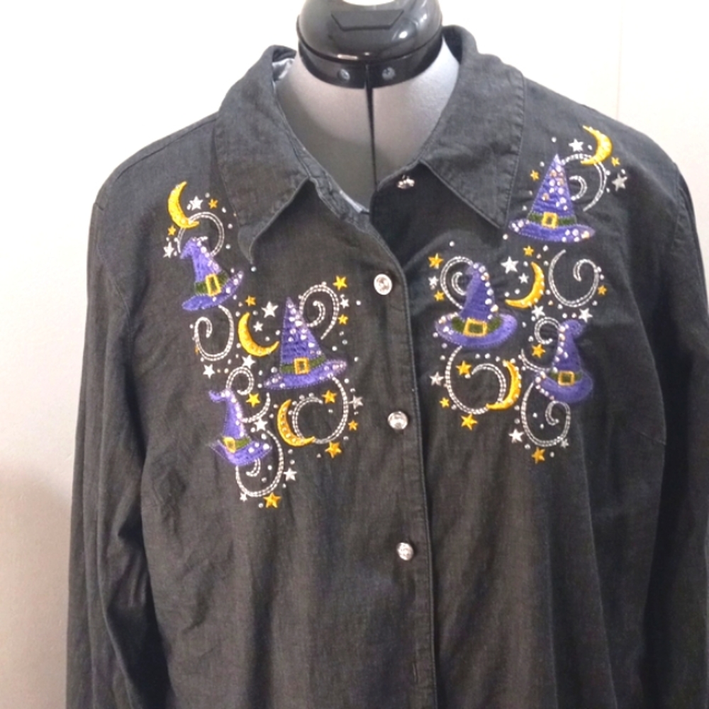 Quacker Factory Embellished Dark Grey w/ Rhinestone Button Front Size L